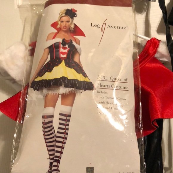 Queen of Hearts Halloween Costume xsmall - Picture 9 of 10